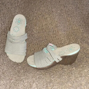 CUSHE Gray Leather "Weave" Platform Wedge Sandal